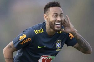 Neymar anuncia que será pai novamente e iguala número de gols e filhos em 18 meses