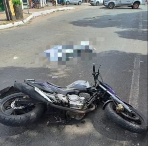 VÍDEO: Idoso morre após ser atropelado por motocicleta próximo ao Anjo da Guarda em São Luís