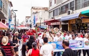 Cem mil consumidores devem ir às compras natalinas na Rua Grande, projeta CDL São Luís