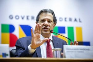 Haddad garante continuidade do programa Pé-de-Meia, apesar do bloqueio de R$ 6 bilhões pelo TCU