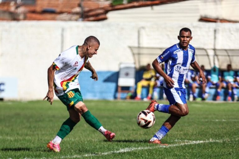 Sampaio bate o Tuntum e se mantém na liderança do Estadual