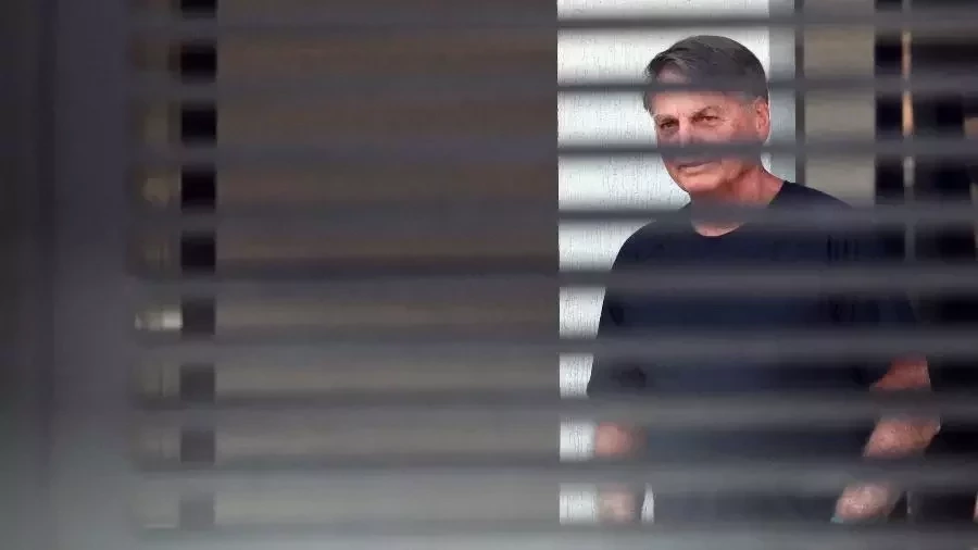 Por 4 a 1, Primeira Turma do STF condena Jair Bolsonaro e outros sete réus