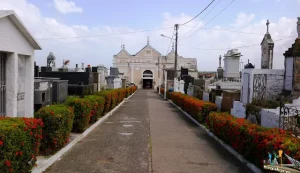 Funcionamento do comércio de São Luís no Dia de Finados