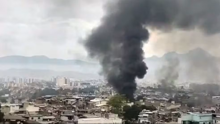 O que está acontecendo no Rio: Traficantes usam drones para lançar granadas na polícia