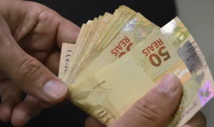 Lote extra de R$ 1,5 bi do abono salarial será pago nesta quarta-feira