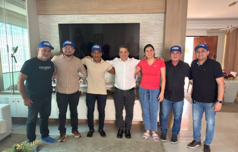 Dr. Hilton Gonçalo recebe vereadores de Santa Inês que declaram apoio à sua pré-candidatura ao Senado