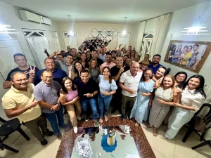 Josimar Maranhãozinho anuncia Fabiana Vilar como candidata a deputada federal no seu lugar